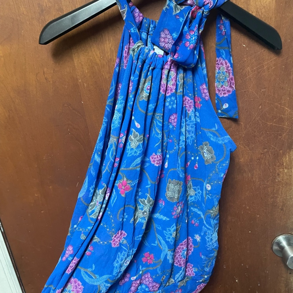 New York & Co Sleeveless Floral Blouse - Picture 2 of 3